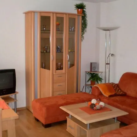 Apartamento Ferienwohnung-tuemmler *